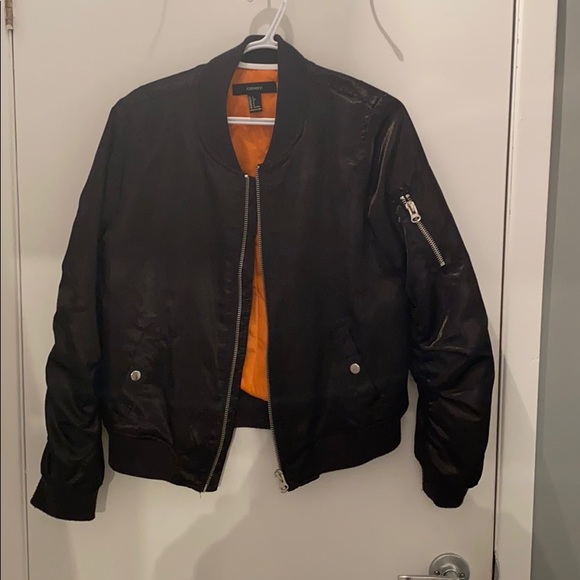 Bomber jacket - Picture 1 of 3